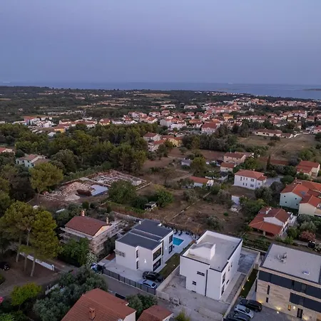 Bella Vista