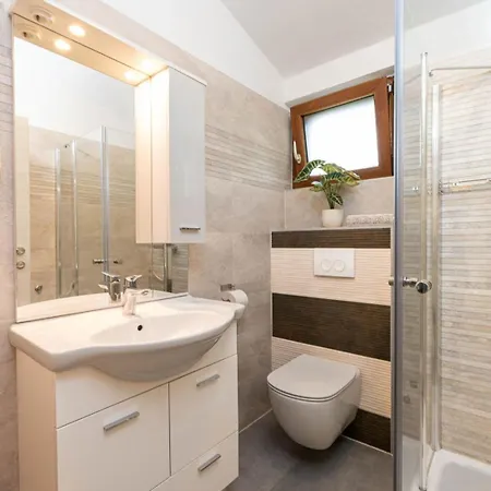 Bella Vista 4*